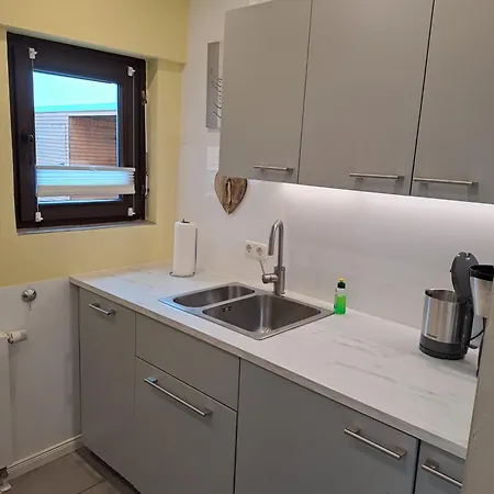 Kuestenblick Marienleuchte Dom wakacyjny