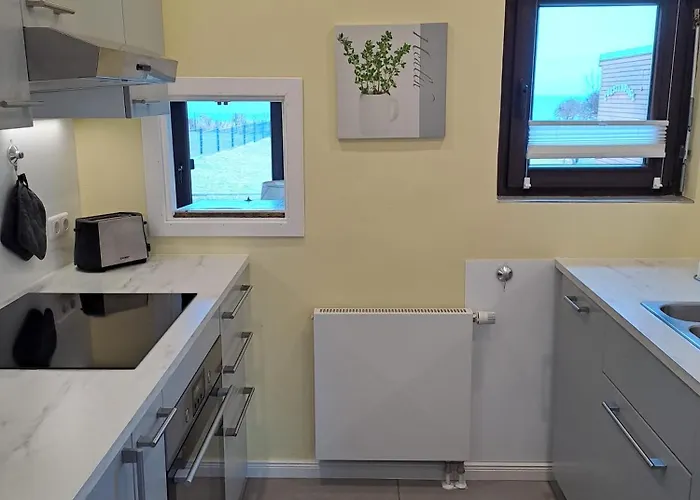 Kuestenblick Marienleuchte *